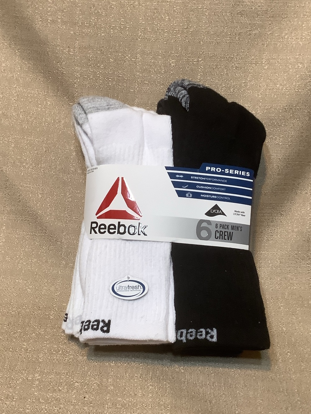 Reebok Pro-Series 6-Pack Men’s Crew Socks - Black & White